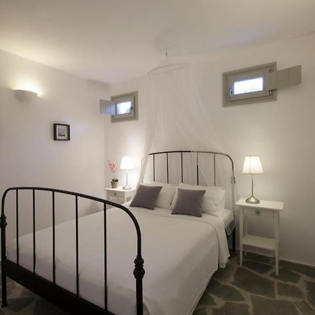 Kallisti Daphne - Gorgeous Villa - An Oasis For 8 People Naousa Exterior foto